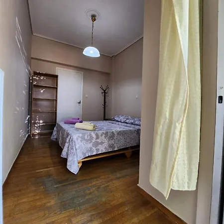 Center Apartment: Steps To Acropolis, Parthenon, And Ancient Agora Apartment