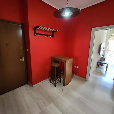 Center Apartment: Steps To Acropolis, Parthenon, And Ancient Agora Apartment *